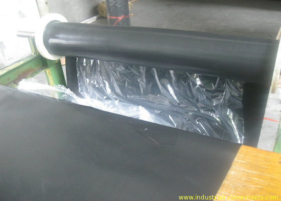 Flat Surface Industrial FKM Rubber Sheet Hardness 60 , 70 , 80+ / - 5 Shore A