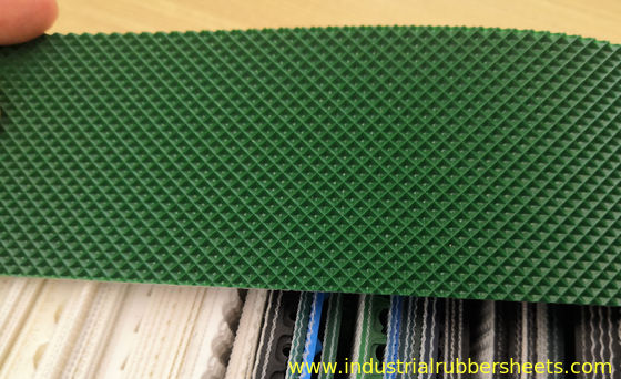 Courroie transporteuse en PVC antidérapante, antistatique, super adhérente, à surface rugueuse pour applications industrielles