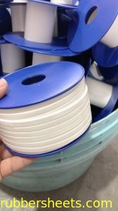 High Temperature Resistance PTFE Gasket Tape with Excellent Chemical Resistance and Smooth Surface for Sealing