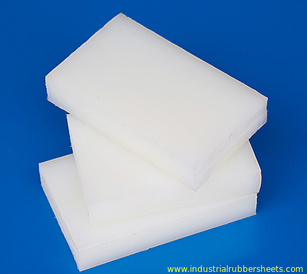 La feuille en plastique blanche de Delrin pour des vitesses/a coloré la densité de ³ des panneaux 1.45g/Cm de plastique