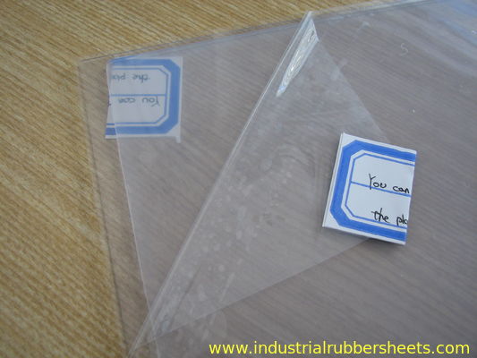 Rouleaux de feuilles de caoutchouc silicone vierge 100% qualité alimentaire sans odeur Densité 1,25-1,50 g/cm³ Résistance aux hautes températures pour la découpe de joints