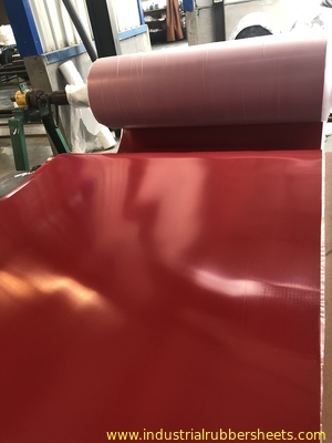 Couleur rouge de feuille en caoutchouc industrielle de tissu lissez/impression avec la catégorie de la meilleure qualité