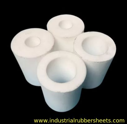 Tubes en PTFE d'excellente résistance aux UV dans les stocks pour les applications non toxiques