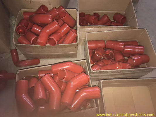 Extrusion 100% rouge de tube de silicone de Vierge pour le rouleau de couronne ou le pétrole eau-air de transfert