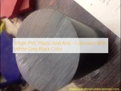Une tige en plastique en PVC vierge anti-corrosion de couleur noire et gris blanc