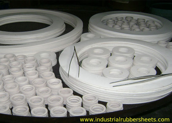 La spirale augmentée anticorrosion de PTFE blessent la résistance à la traction de garniture 14Mpa