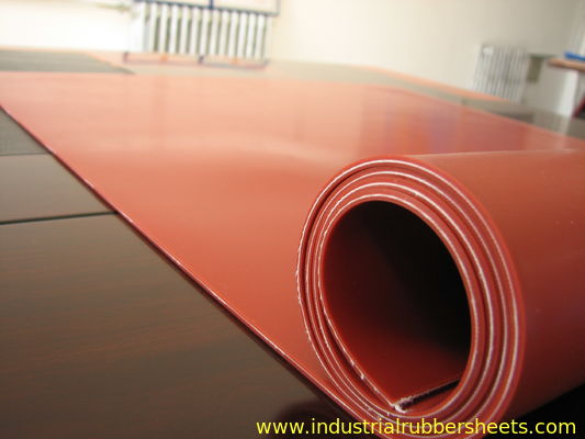 Cartouche de caoutchouc de silicone rouge de 3 mm à haute température avec une excellente résistance à l'huile