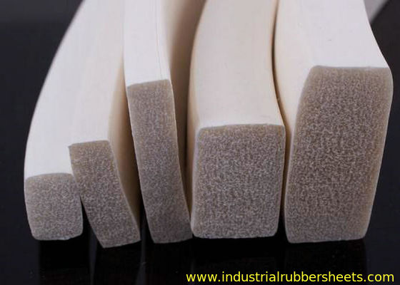 Cordon d'éponge en silicone à cellules fermées résistant aux températures élevées et de taille personnalisable pour les joints industriels