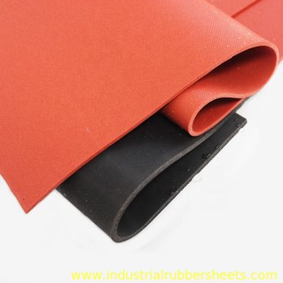 Feuille de caoutchouc silicone spongieux à cellules fermées haute température avec dureté Shore A 10-40